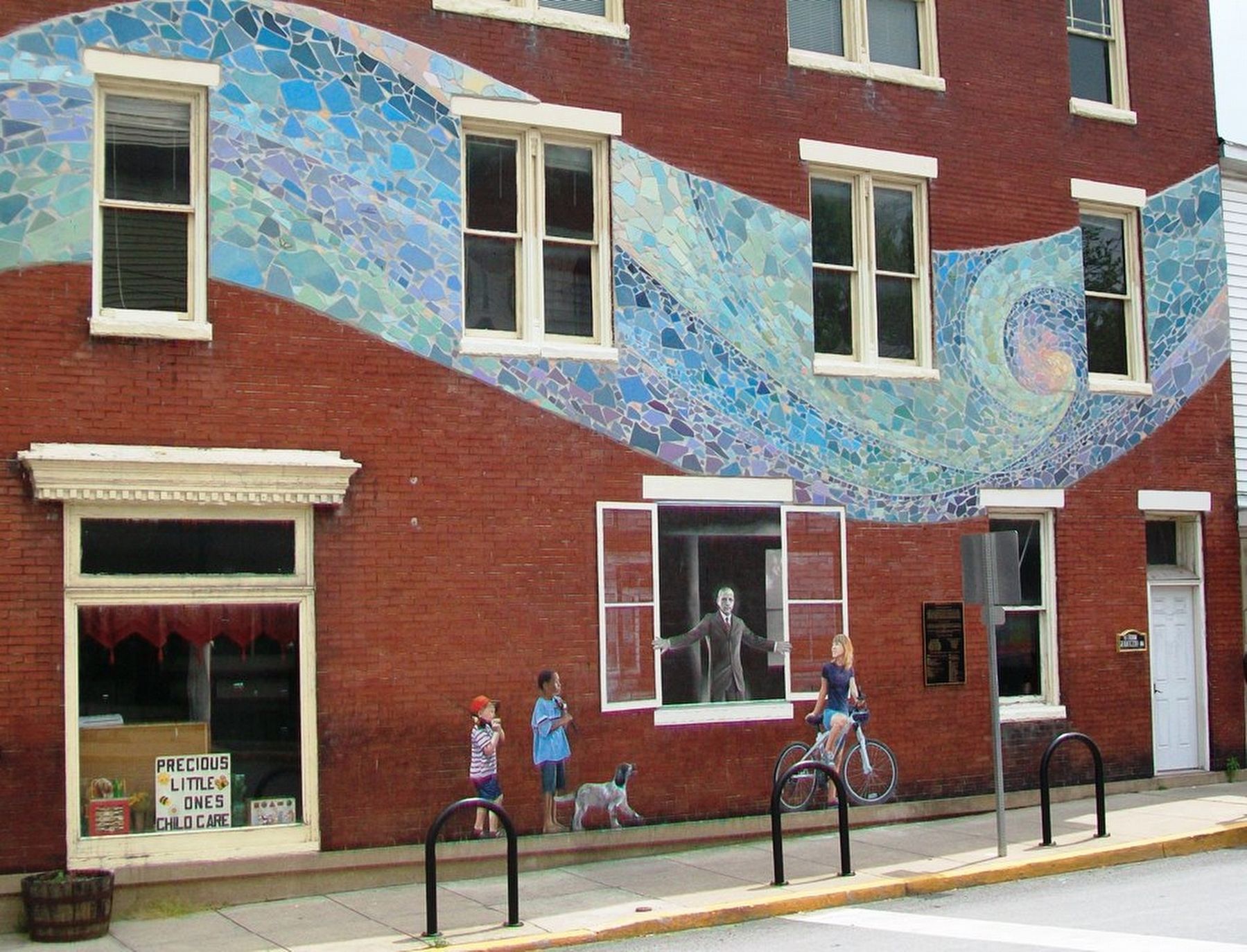 Brunswick River Mural and Marker image. Click for full size.
