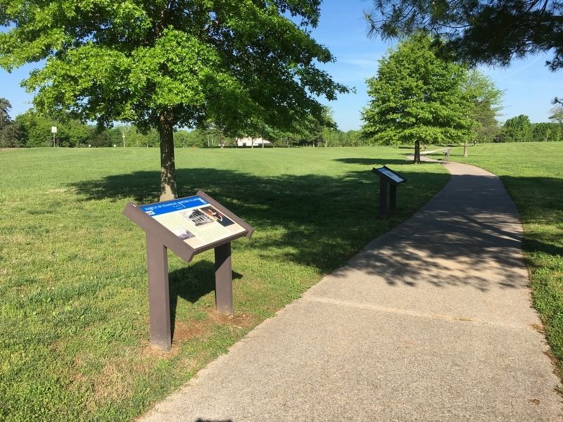 Battle of Franklin, Eastern Flank Marker. Click for full size. Battle of Franklin, Eastern Flank Marker image. Click for full size.