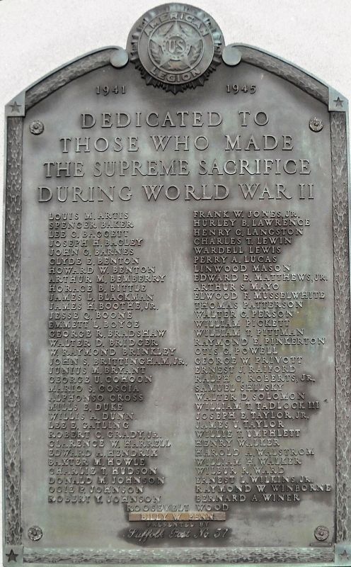 World War II Memorial Plaque image. Click for full size.