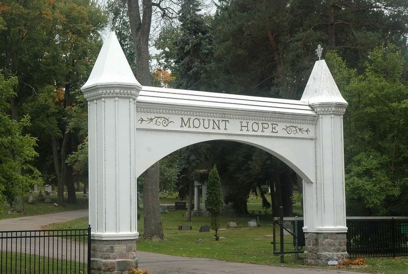 Mount Hope Cemetery Entrance image. Click for full size.