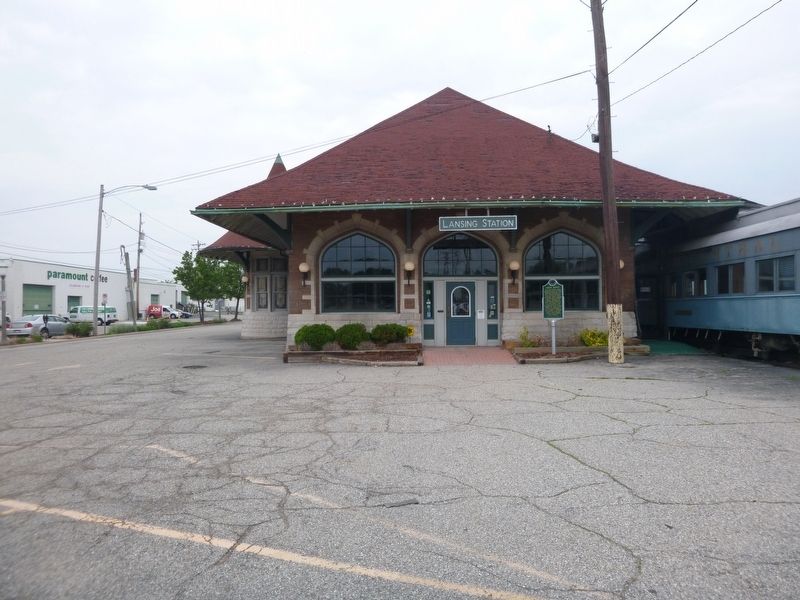 Union Depot and Marker. Click for full size. Union Depot and Marker image. Click for full size.