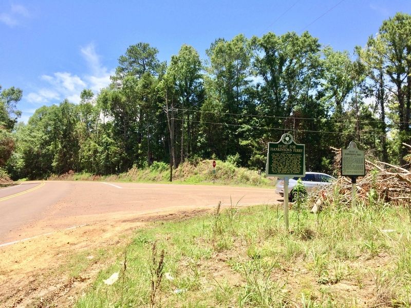 Grant at Hankinson's Ferry Marker looking south on Old Port Gibson Road. image. Click for full size.