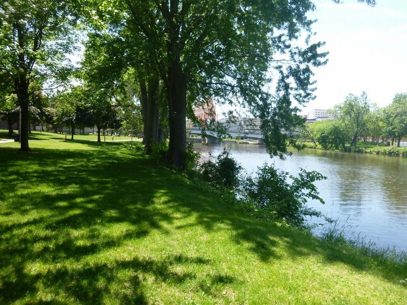 The Grand River in Adado Riverfront Park image. Click for full size.