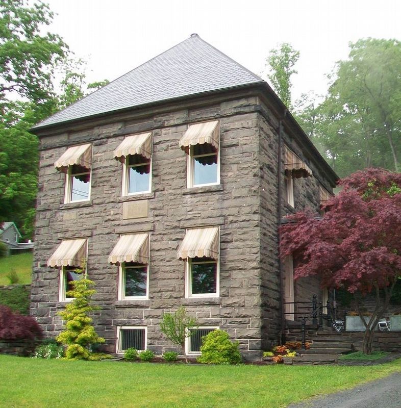 Former Dorflinger Glass Works Office. Click for full size. Former Dorflinger Glass Works Office image. Click for full size.