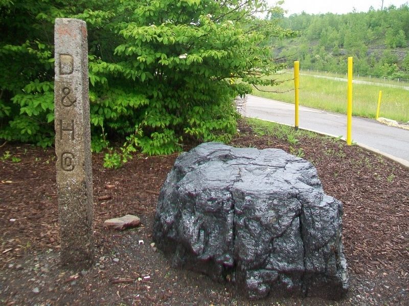 Anthracite Coal and D&H Company Marker. Click for full size. Anthracite Coal and D&H Company Marker image. Click for full size.