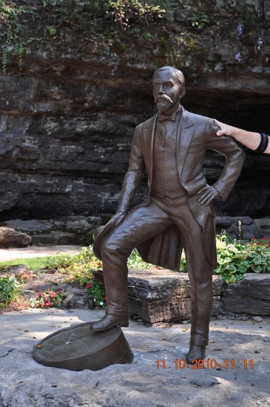 Statue of Jack Daniel. Click for full size. Statue of Jack Daniel image. Click for full size.