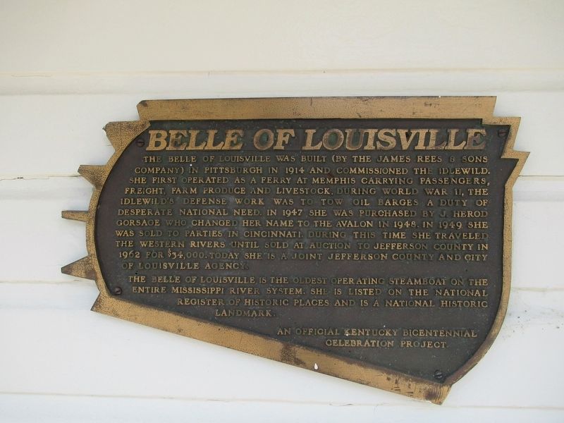 Belle of Louisville Marker image. Click for full size.