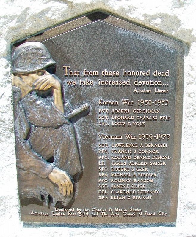 War Memorial Honored Dead Korea-Vietnam image. Click for full size.