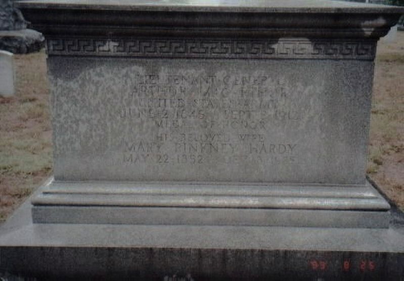 Lt. General Arthur MacArthur grave marker image. Click for full size.