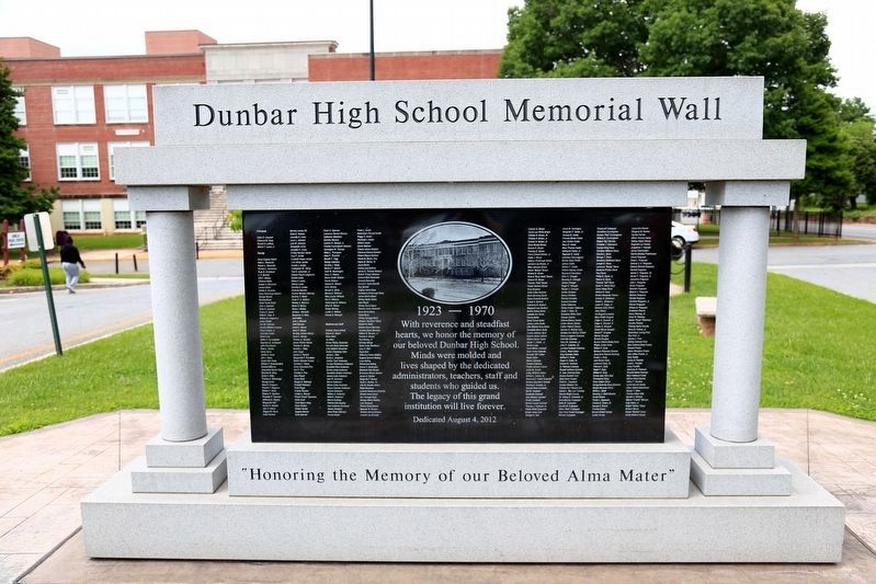 Dunbar High School Memorial Wall image. Click for full size.
