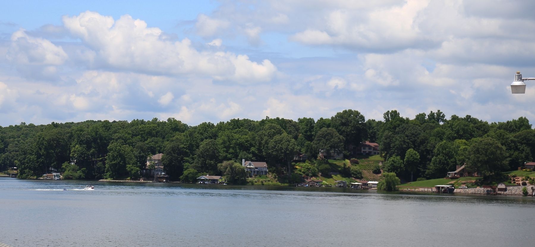 Smith Mountain Lake. Click for full size. Smith Mountain Lake image. Click for full size.