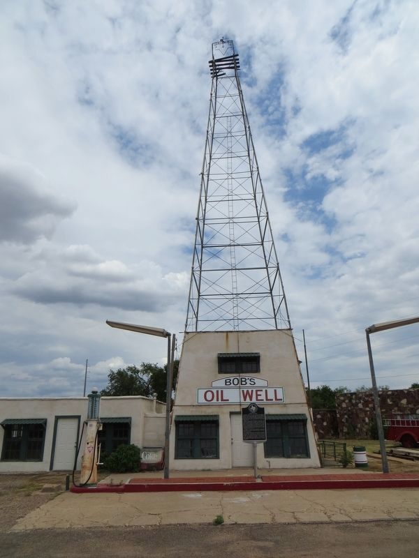 Bob's Oil Well image. Click for full size.