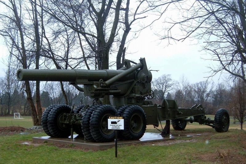 8 inch Howitzer M1 on display image. Click for full size.