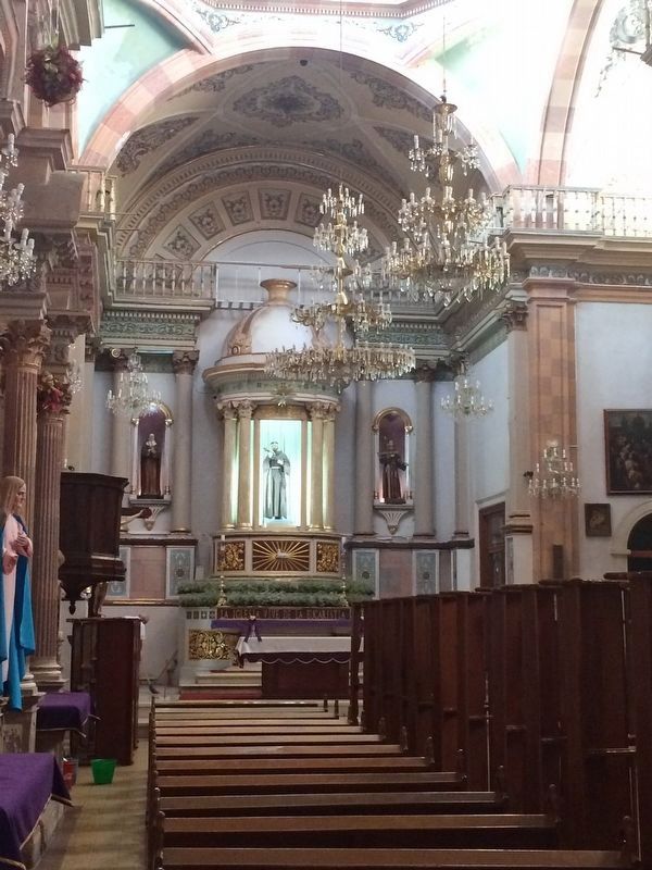 An interior view of the Temple of San Juan Bautista image. Click for full size.