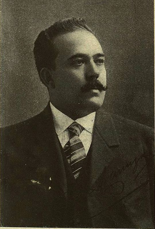 Agust�n Lanuza image. Click for full size.