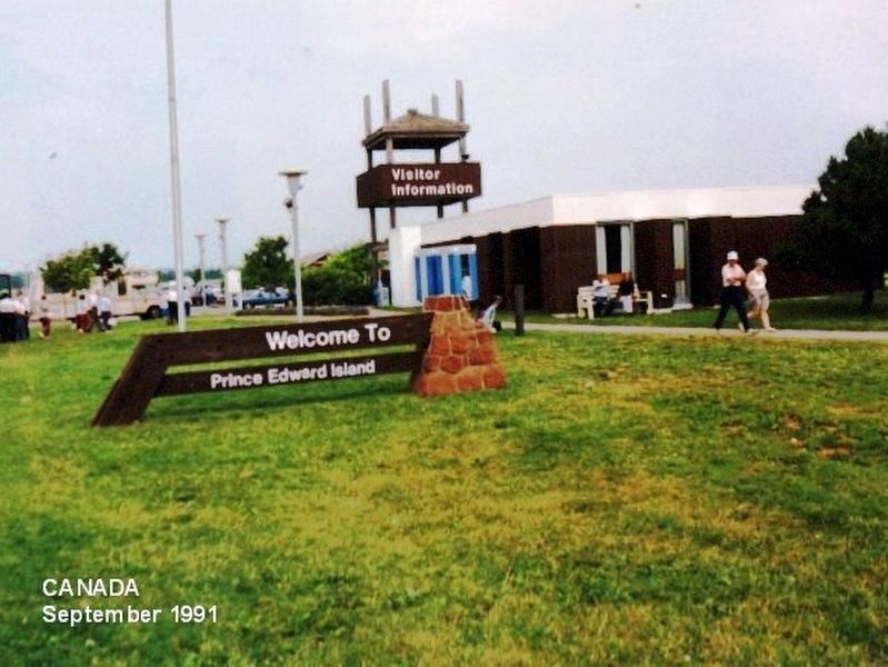 Prince Edward Island Visitor Center image. Click for full size.