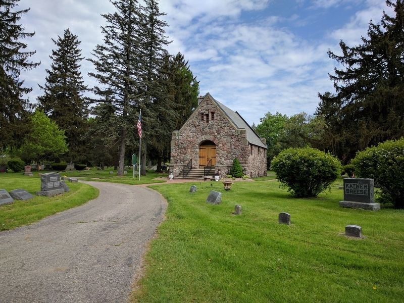 Riverside Mortuary Chapel and Marker image. Click for full size.