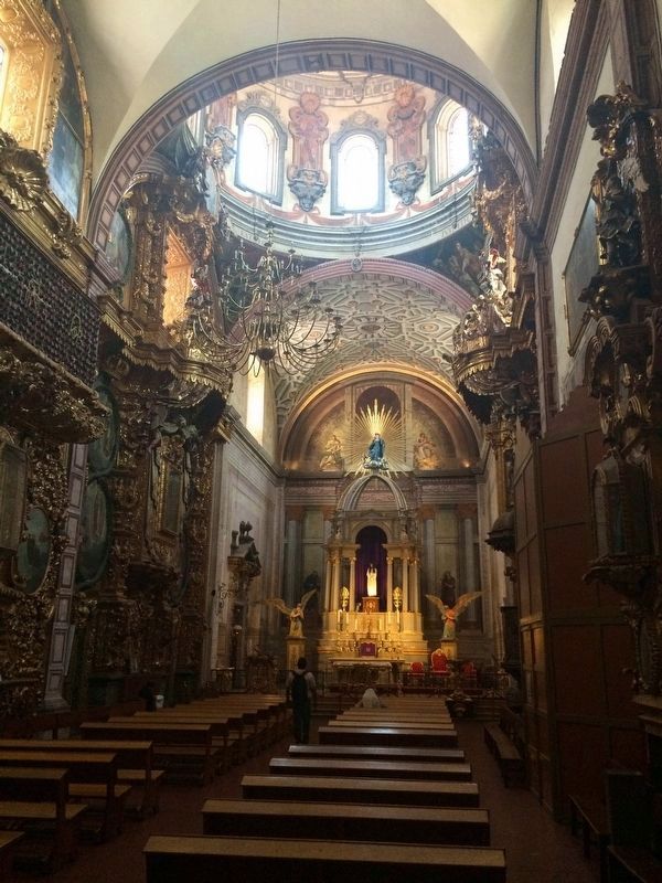 The interior of the Temple of Santa Rosa de Viterbo image. Click for full size.