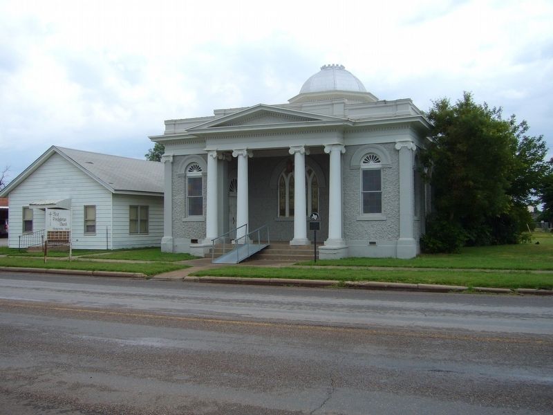 First Presbyterian Church of Quanah image. Click for full size.