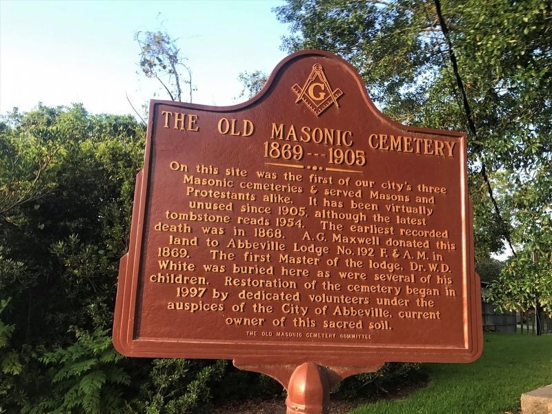 The Old Masonic Cemetery Marker image. Click for full size.