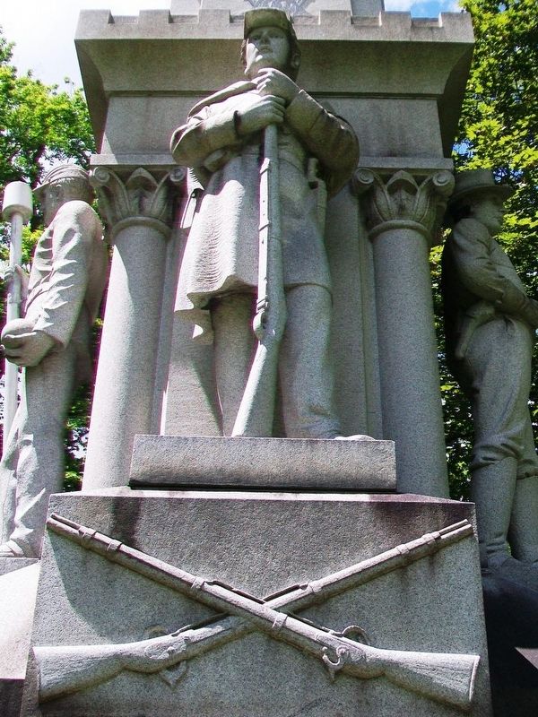 Civil War Memorial Soldier. Click for full size. Civil War Memorial Soldier image. Click for full size.