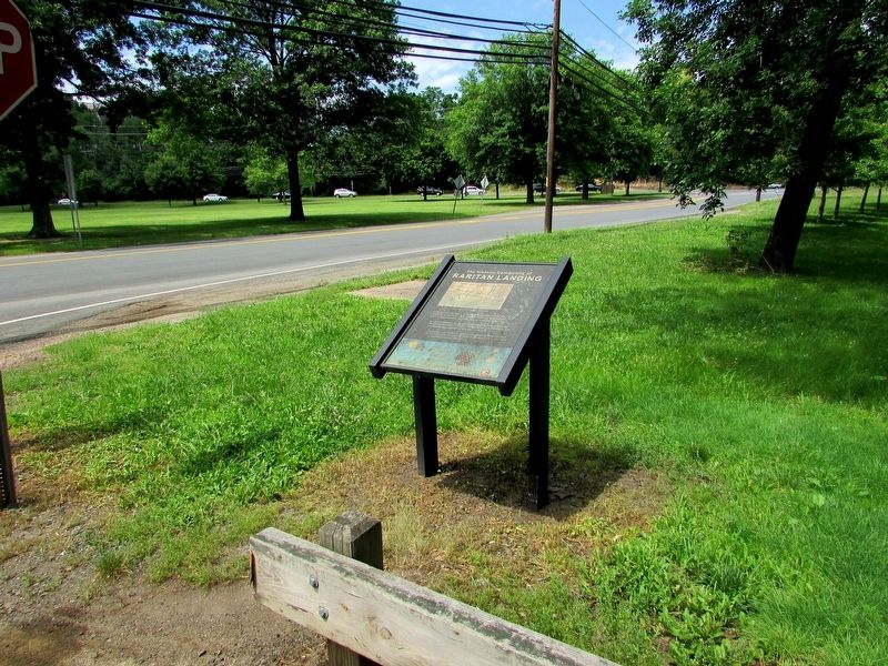 The Historic Community of Raritan Landing Marker in Johnson Park image. Click for full size.