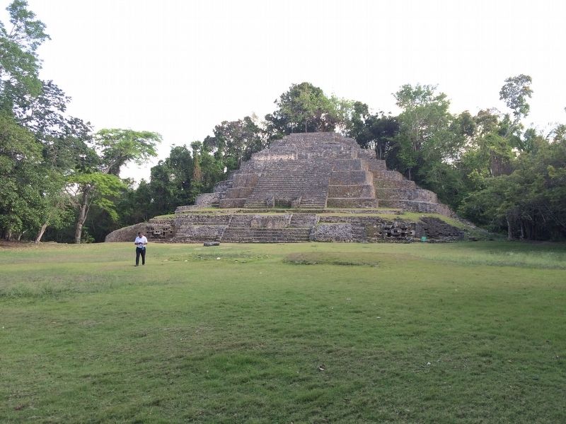 The Jaguar Temple (N10-9) at Lamanai image. Click for full size.