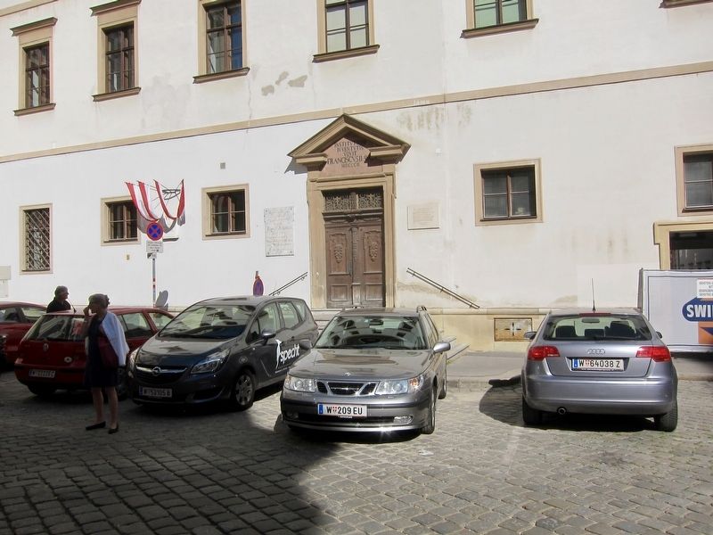 Franz Schubert Marker - Wide View, Looking North on Spiegelgasse. Click for full size. Franz Schubert Marker - Wide View, Looking North on Spiegelgasse image. Click for full size.