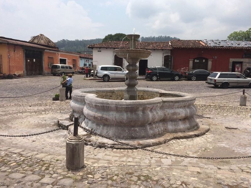 Las Delicias Fountain. Click for full size. Las Delicias Fountain image. Click for full size.