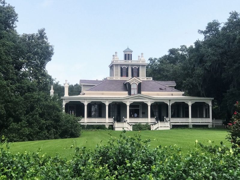 Rip Van Winkle Mansion image. Click for full size.