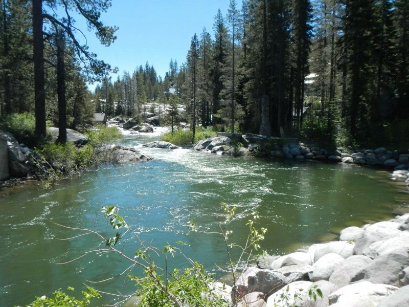 The South Yuba River behind the Rainbow Lodge image. Click for full size.