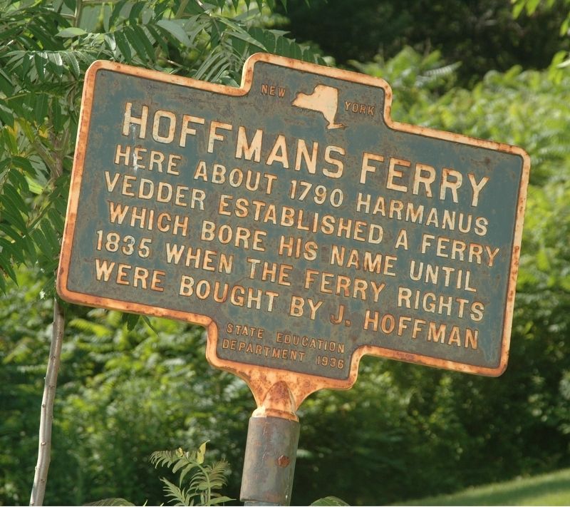 Hoffmans Ferry Marker. Click for full size. Hoffmans Ferry Marker image. Click for full size.