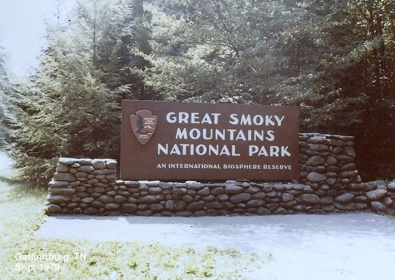 Sign at the entrance to the park. Click for full size. Sign at the entrance to the park image. Click for full size.