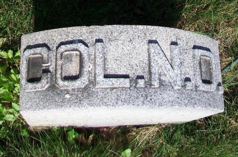 Colonel Nathan Denison Grave Marker in Forty Fort Cemetery image. Click for full size.