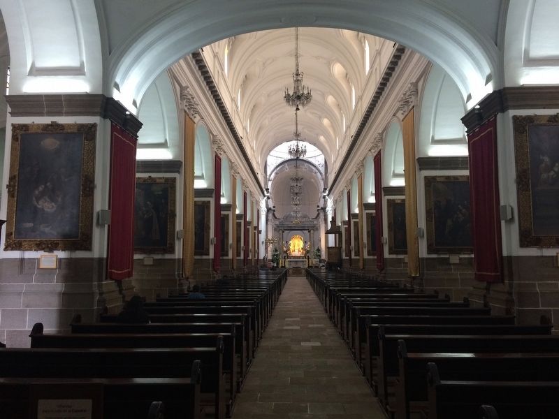 The interior of the Cathedral of Guatemala City image. Click for full size.
