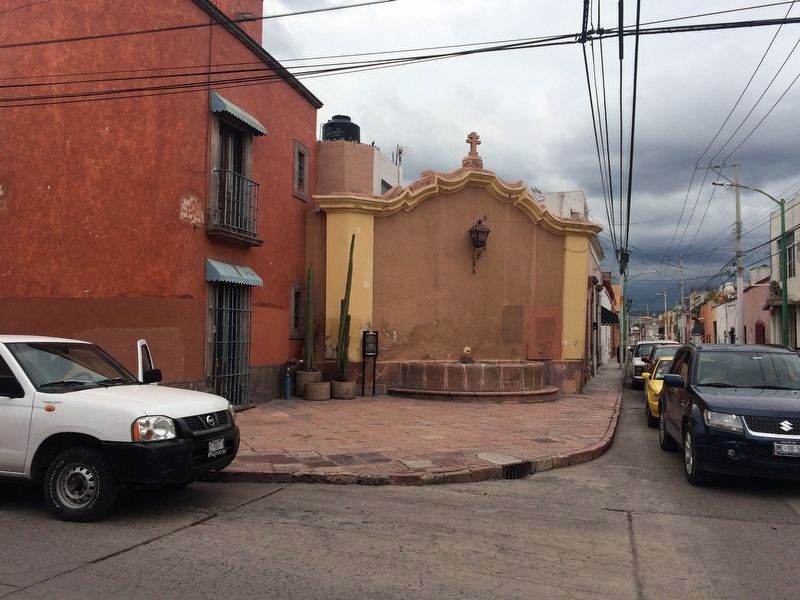 The Fountain of the Capulines and previous marker. Click for full size. The Fountain of the Capulines and previous marker image. Click for full size.