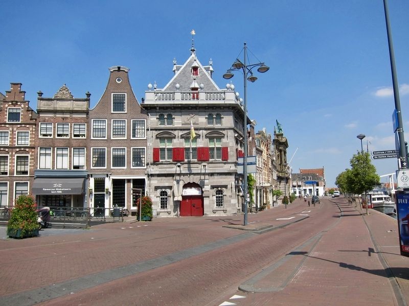 De Waag / The Weigh House and Marker image, Touch for more information