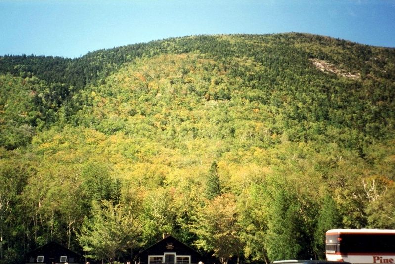 Mount Willey with the Historic Site below. Click for full size. Mount Willey with the Historic Site below image. Click for full size.