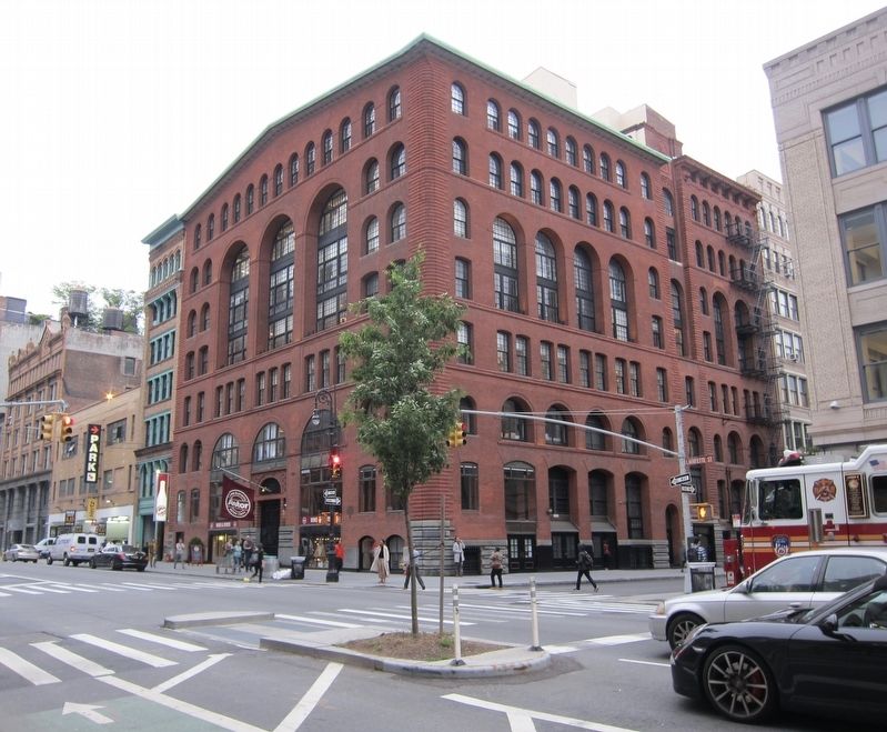 De Vinne Press Building and Marker image. Click for full size.