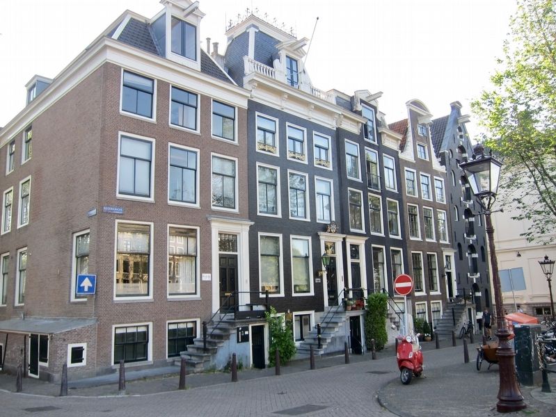 Keizersgracht 456-462 Residences and Marker. Click for full size. Keizersgracht 456-462 Residences and Marker image. Click for full size.