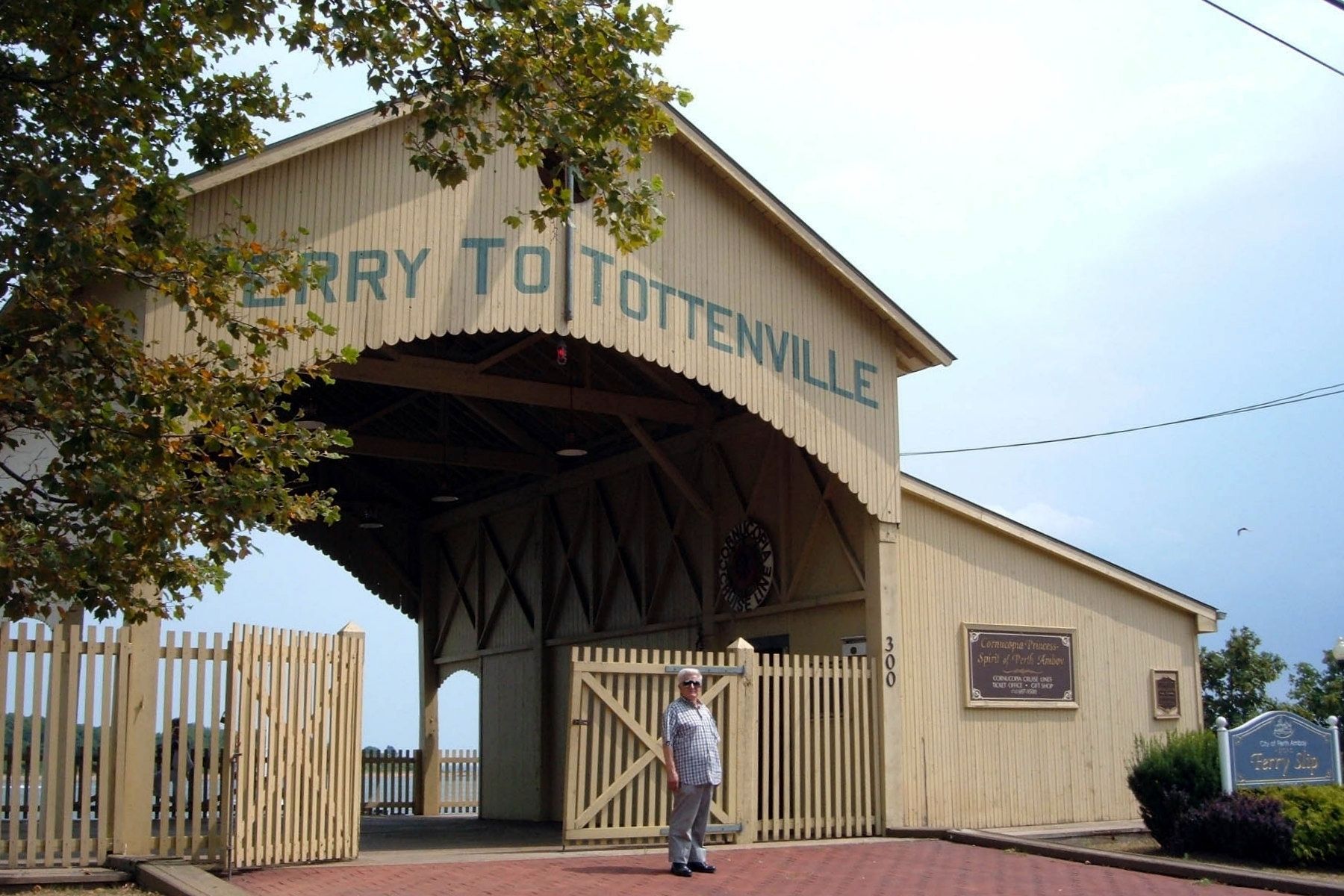 Perth Amboy Tottenville Ferry Slip. Click for full size. Perth Amboy Tottenville Ferry Slip image. Click for full size.