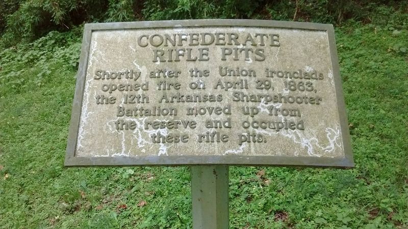 Fort Cobun - Confederate Rifle Pits image. Click for full size.