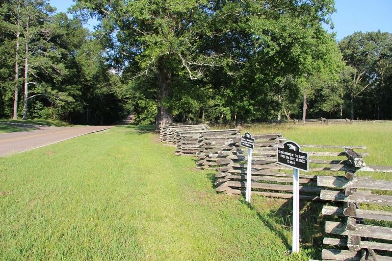 To Right of Confederate Infantry Marker image. Click for full size.