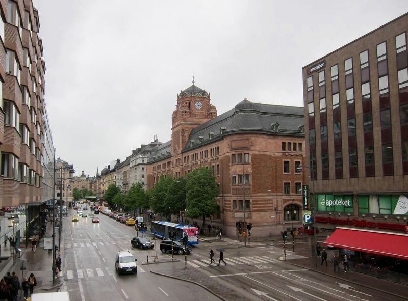 Centralposthuset / The Central Post Office - Looking North on Vasagatan image. Click for full size.