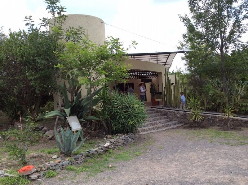 El Cerrito Visitors Entrance image. Click for full size.