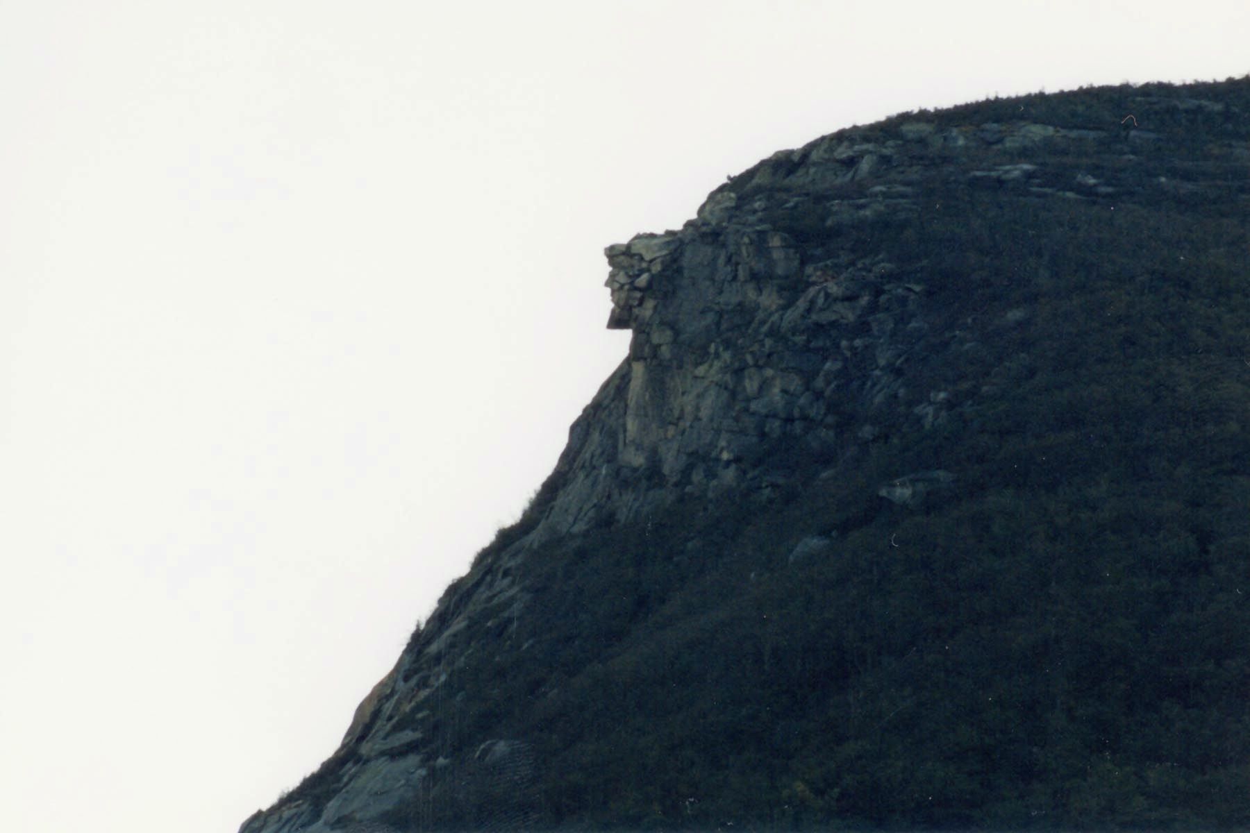 The Old Man of the Mountain image. Click for full size.