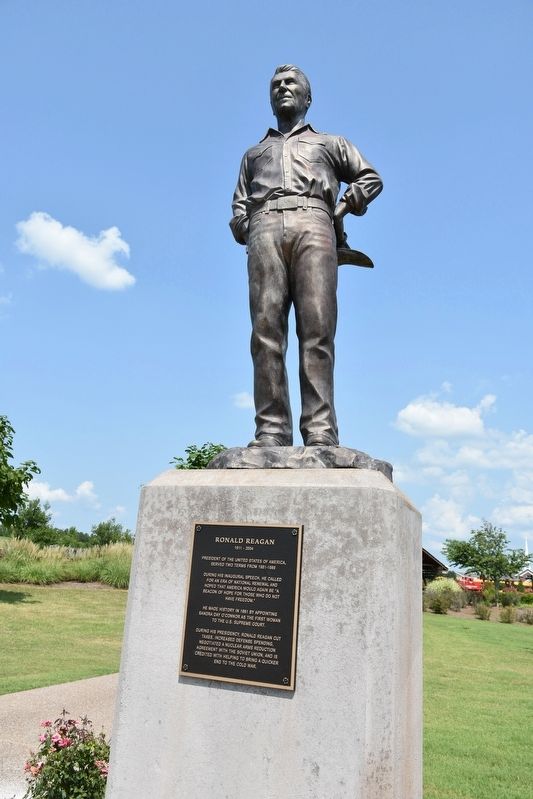 Ronald Reagan 1911-2004 Marker. Click for full size. Ronald Reagan 1911-2004 Marker image. Click for full size.
