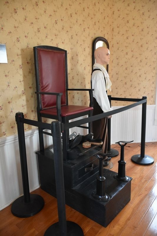 The Barber Shop Shoe Shine Chair image. Click for full size.