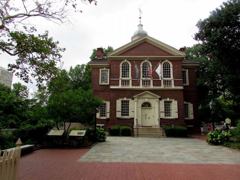 Markers at Carpenters' Hall image. Click for full size.