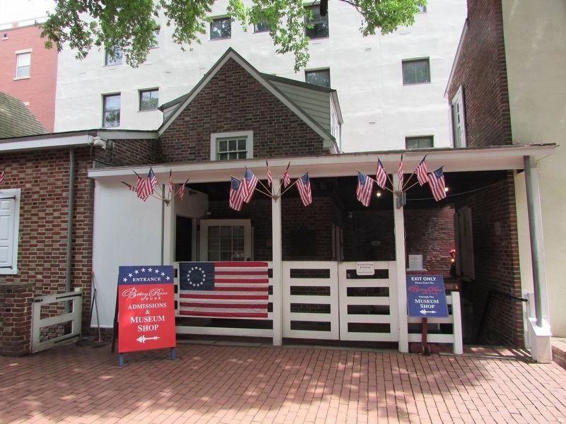 Betsy Ross House Marker image. Click for full size.